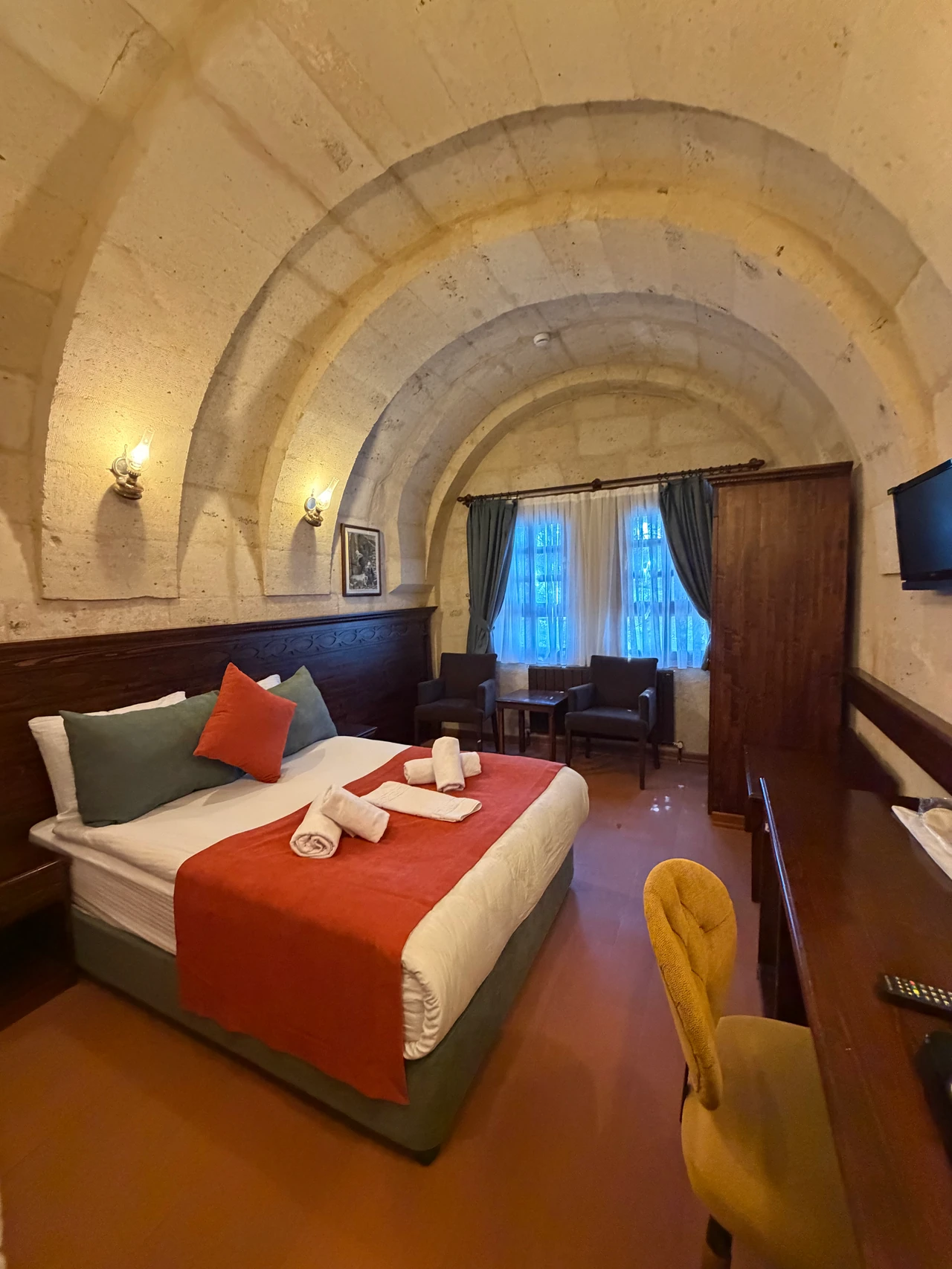 A room with stone arches